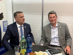 Michal Sebíň pri rozhovore